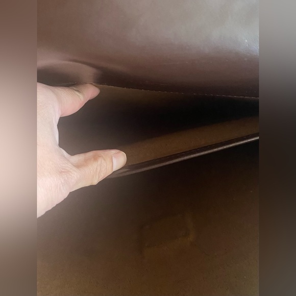 LV Damier Ebene Altona PM Briefcase - Picture 4 of 16